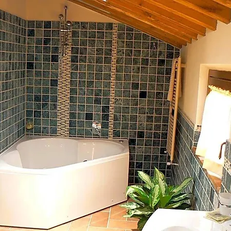 Thalassa E Bed & Breakfast 3*